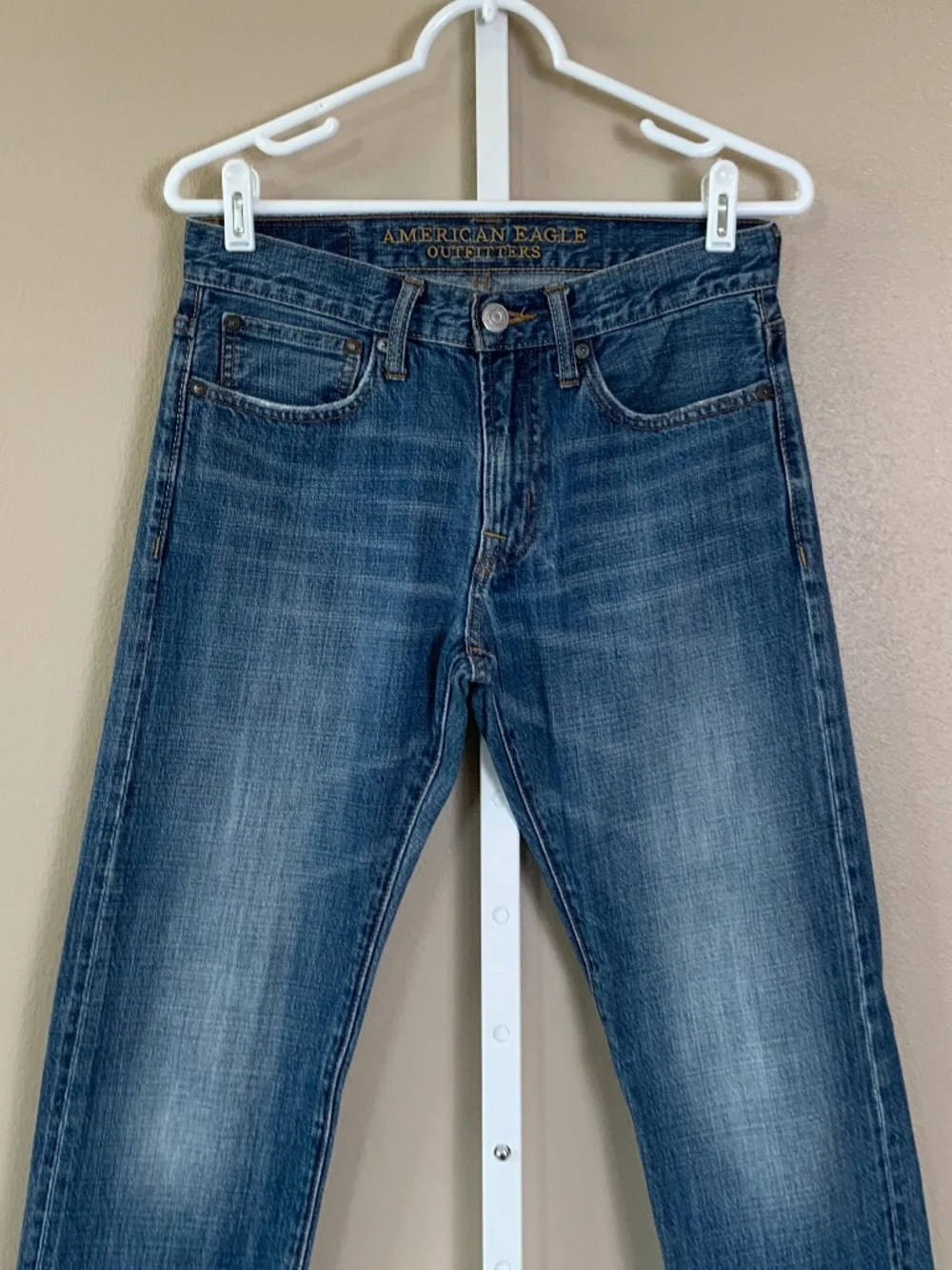 American Eagle Distressed Wash Slim Jeans
